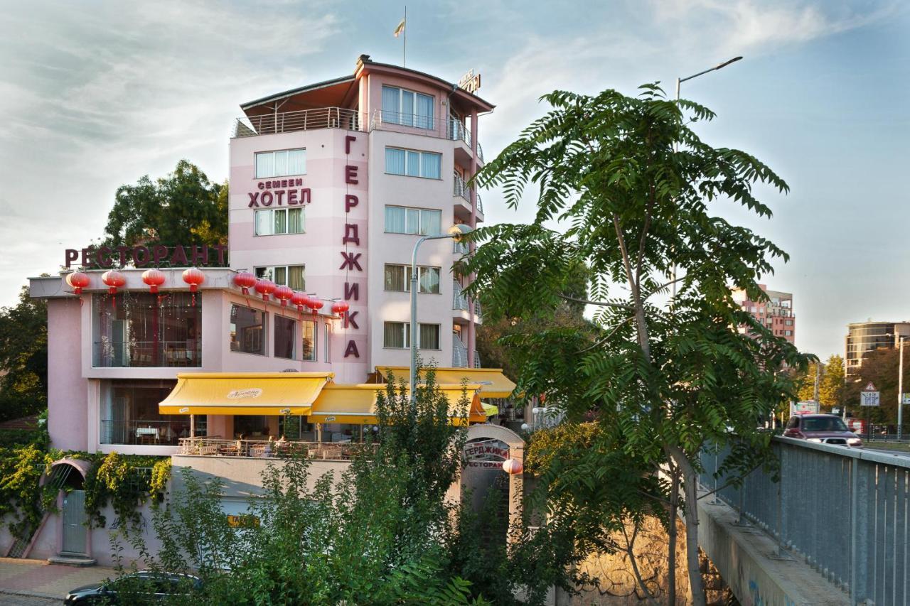 Family Hotel Gerdjika Plovdiv Kültér fotó